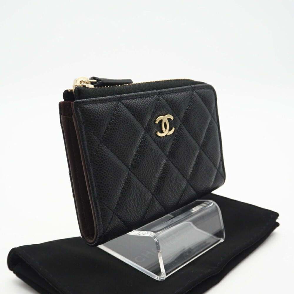 CHANEL Black Caviar Leather Logo Wallet - Picture 2 of 12